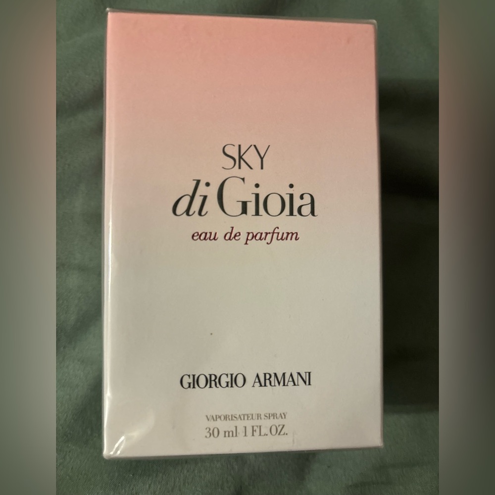 Giorgio Armani Parfums Box with White and Gold Accents